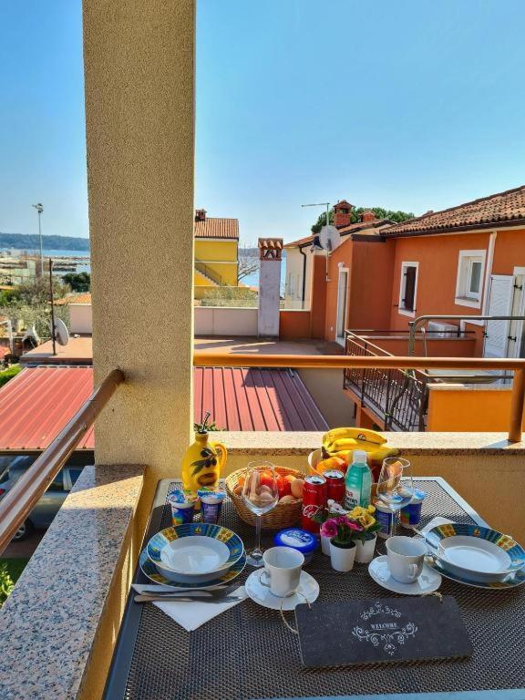 Apartments Manuel Novigrad  Exterior photo